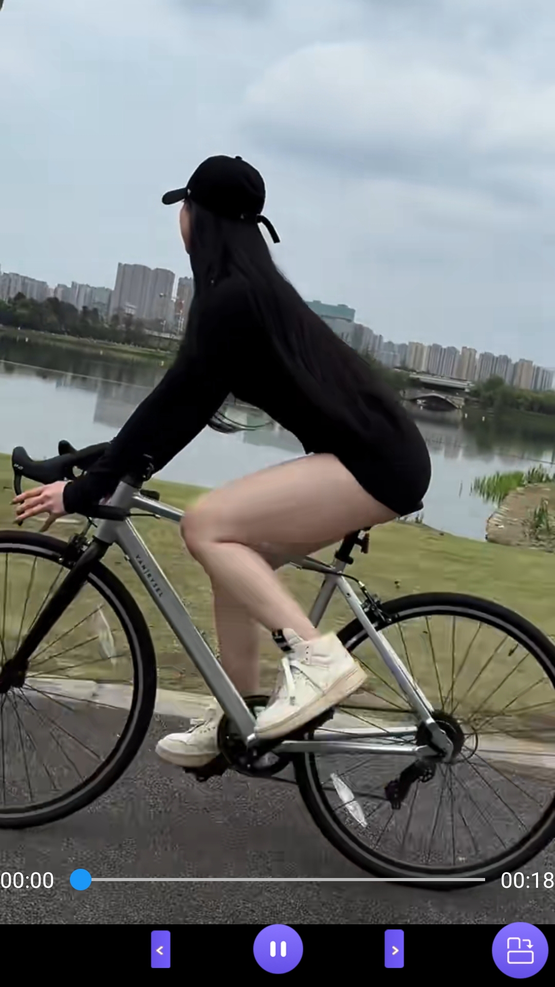 裤袜外面穿什么截图